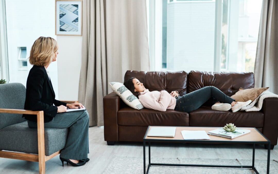 Hipnoterapia czym w istocie jest, jak działa i komu może pomóc?